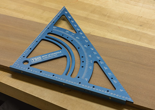mtr-18-1.jpg With its removable foot, quickly mark 45 or 90 degrees on your workpiece using the edge as reference.